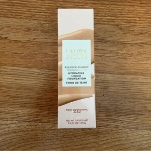 Laura Geller Balance-N-Glow Hydrating Liquid Foundation - Beige